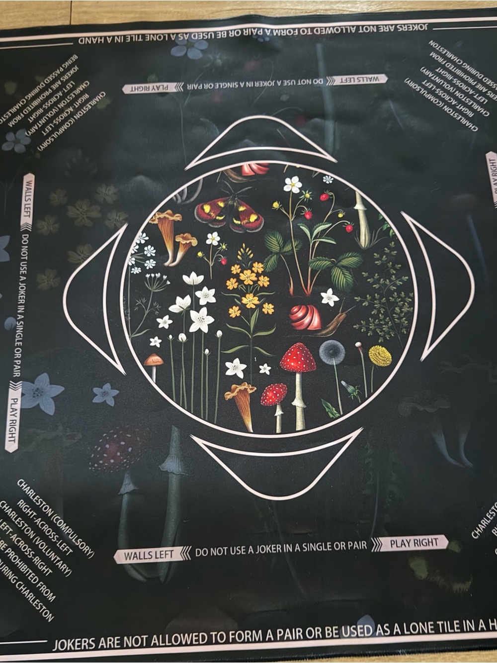 MAHJONG Mat - Neoprene Botanical Black design